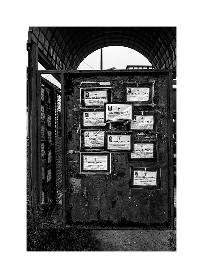 1002-14 · Traueranzeigen · Serbien, 2022