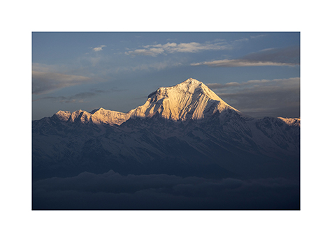 Sonnenaufgang am Dhaulagiri in Nepal
