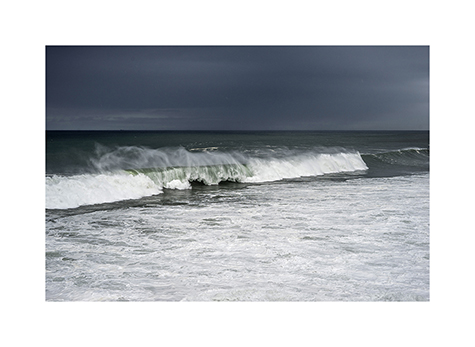 Eine Welle an der Biskaya in Spanien